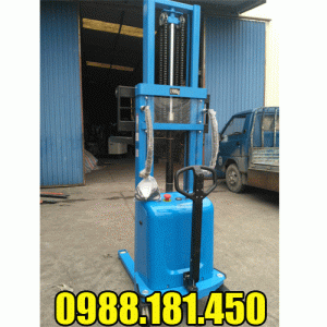 Xe nâng bán tự động 1.5 tấn 2.5m CTD15/25
